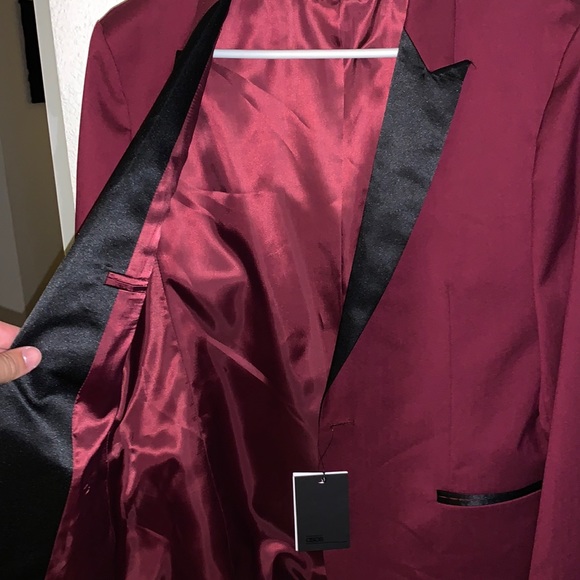 ASOS tuxedo blazer with black knot buttons and details - Picture 5 of 8